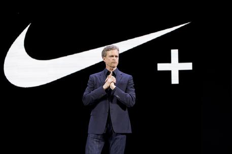 Nike: mette fine a vendita dei suoi prodotti su Amazon © AP