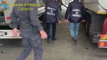 Gasolio adulterato, quattro arresti a Catania$