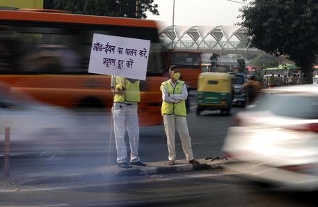 Una protesta per l'inquinamento a New Delhi © EPA