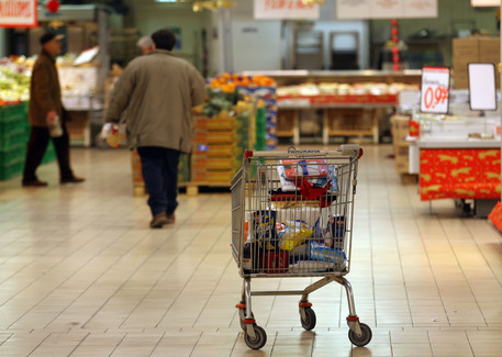 Prezzi: l'Istat abbassa le stime dell'inflazione di novembre © ANSA