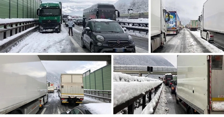 Caos neve sulla A22 in Alto Adige © ANSA