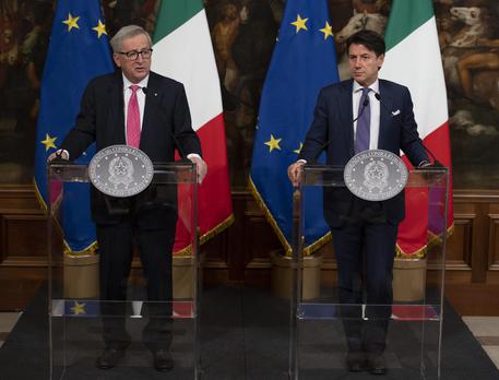 Giuseppe Conte con Jean-Claude Juncker © ANSA