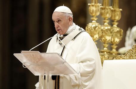 Papa: 'Superare chiusure e paure, denaro non è senso vita' © ANSA