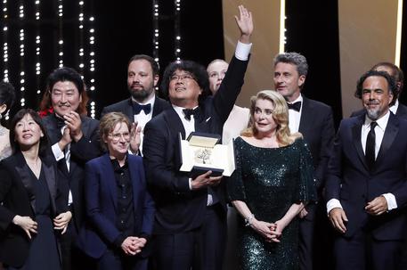 Un'immagine della premiazione dell'ultimo festival di Cannes © EPA