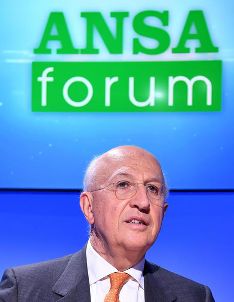 Forum ANSA con il presidente dell'Abi Antonio Patuelli © ANSA