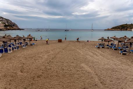 Una spiaggia delle isole Baleari © EPA