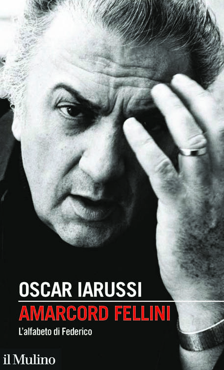 La copertina di Amarcord Fellini © ANSA