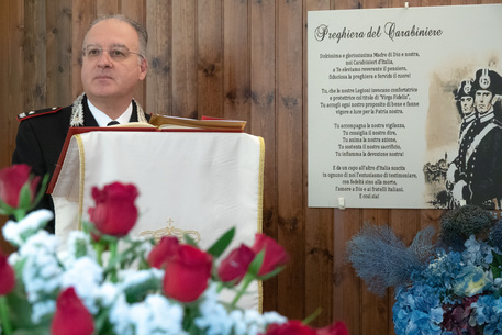 La cerimonia della Virgo Fidelis a Bologna  © Ansa
