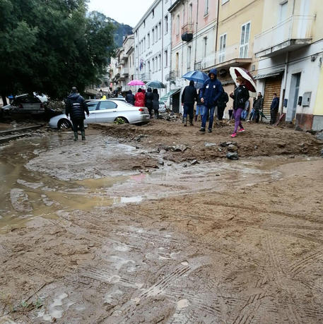 Alluvione in Sardegna: travolti dal fango, due morti © ANSA