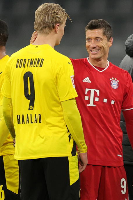 Borussia Dortmund vs FC Bayern Munich © EPA