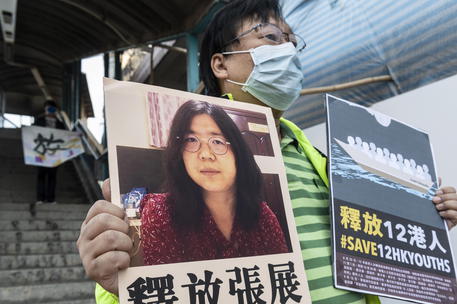 Manifestazione per la liberazione della giornalista e blogger Zhang Zhan © EPA