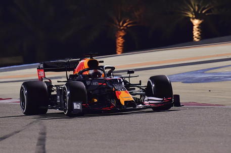 F1: Sakhir, Verstappen domina terze libere, poi Bottas © EPA