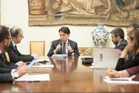 Un incontro a Palazzo Chigi con il premier Giuseppe Conte © ANSA