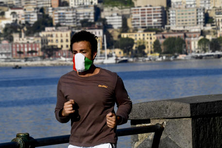 Un runner a Napoli © 