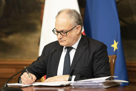 Il ministro dell'Economia Roberto Gualtieri (foto d'archivio) © 