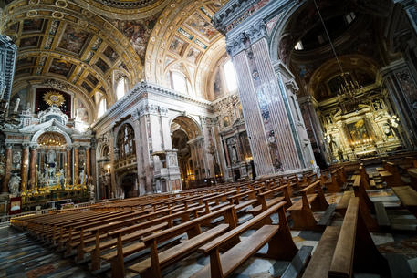 La chiesa del Gesù Nuovo a Napoli, vuota a Pasqua © ANSA