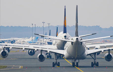 Voli Lufthansa pronti al decollo © EPA