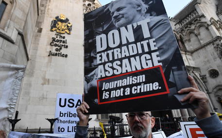 Messico rinnova offerta di concessione asilo ad Assange
