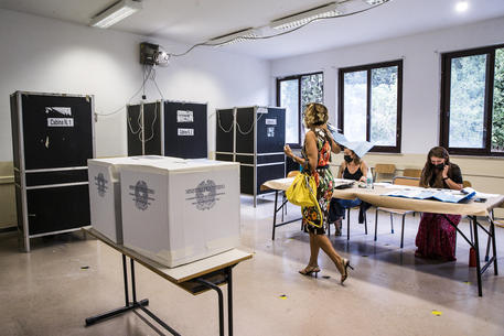 Un seggio elettorale a Roma © ANSA