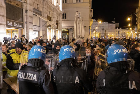 Manifestazione a Trieste © ANSA