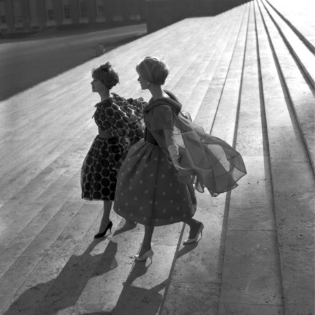 Roma, 1958. Collezione primavera estate di Valentino. Archivi fotografici Garolla © ANSA