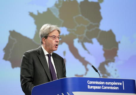 Il commissario Ue all'Economia, Paolo Gentiloni © EPA