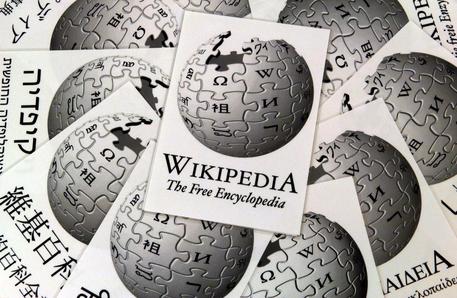 Wikipedia, all'asta il debutto online come opera NFT © EPA