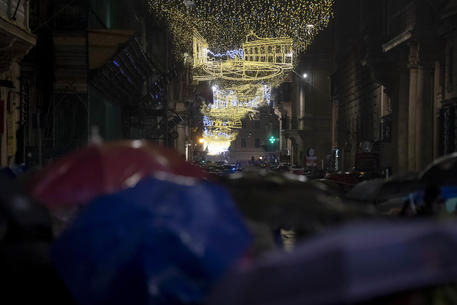 Luci natalizie nel centro di Roma ANSA/MASSIMO PERCOSSI © ANSA