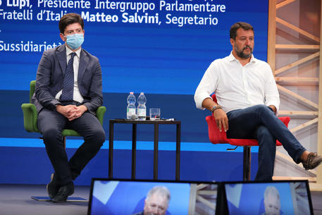 Il ministro della Salute Speranza e Matteo Salvini in una foto d'archivio © ANSA