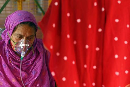 Covid: India, oltre 300mila nuovi casi per quinto giorno © AFP
