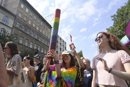 Gay pride parade in Budapest © EPA
