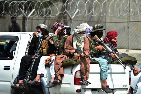 Miliziani talebani in una recente immagine © AFP