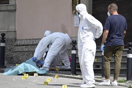Lite in strada, uomo ucciso a coltellate a Bergamo © ANSA