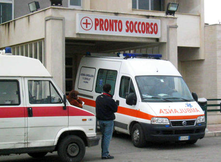 Covid:primario Palermo,posti terapia intensiva tutti pieni © ANSA