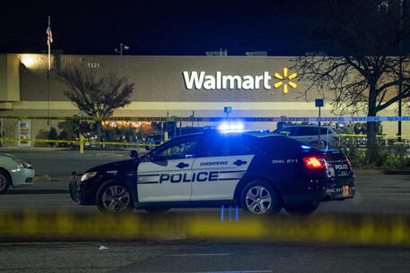 Mass shooting at Chesapeake, Virginia Walmart © EPA