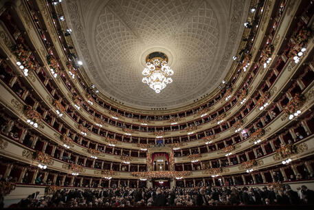 Il Teatro alla Scala di Milano © ANSA