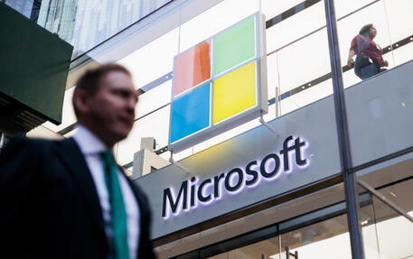 Microsoft taglia 10.000 posti di lavoro © EPA