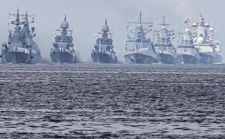 Unità navali della Marina russa © EPA
