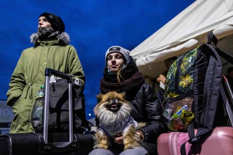 Rifugiati ucraini al confine con la Polonia © AFP