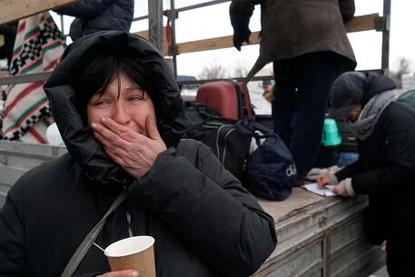 Persone evacuate da Mariupol © AFP