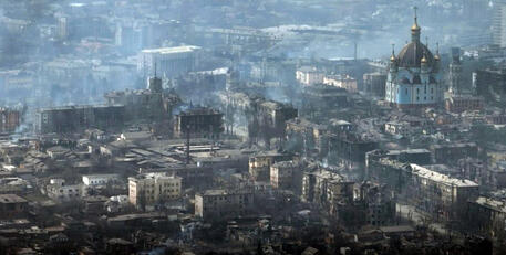 Ucraina: una veduta di Mariupol © ANSA