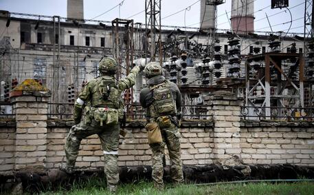 Soldati russi a Lugansk © AFP