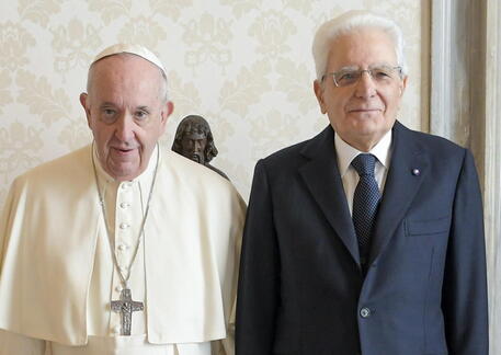 Papa Francesco e il presidente Mattarella © EPA