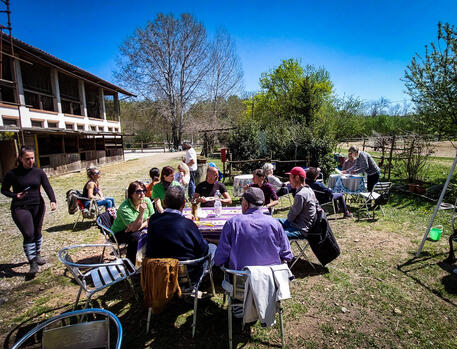 Pasquetta: Coldiretti, picnic e gite per 4 italiani su 10 © ANSA
