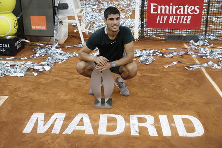 Tennis: battuto anche Zverev, Alcaraz vince torneo Madrid © EPA