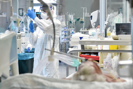 Alisa aumenta posti letto ospedali genovesi © ANSA