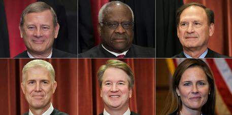 Corte suprema: i sei giudici conservatori © AFP