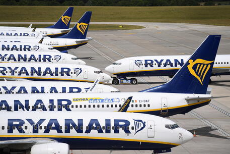 Ryanair: confermato stop piloti e assistenti volo 8 giugno © EPA
