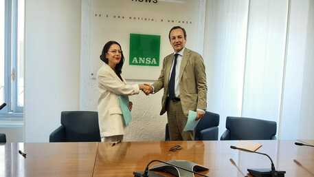 ANSA firma un nuovo accordo con l'agenzia albanese ATA © Ansa