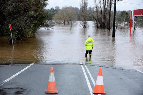La diga di Sydney straripa per le piogge © AFP